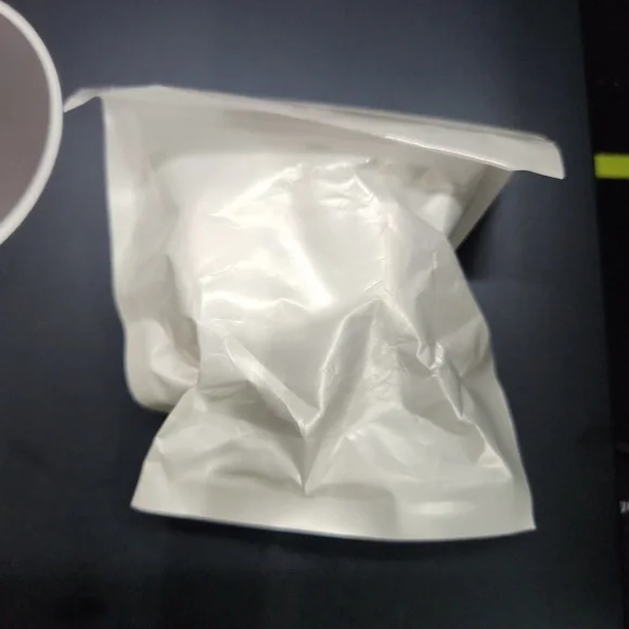 Gold 'N Pearl Bling Phone Accessory - Picture 3 of 3